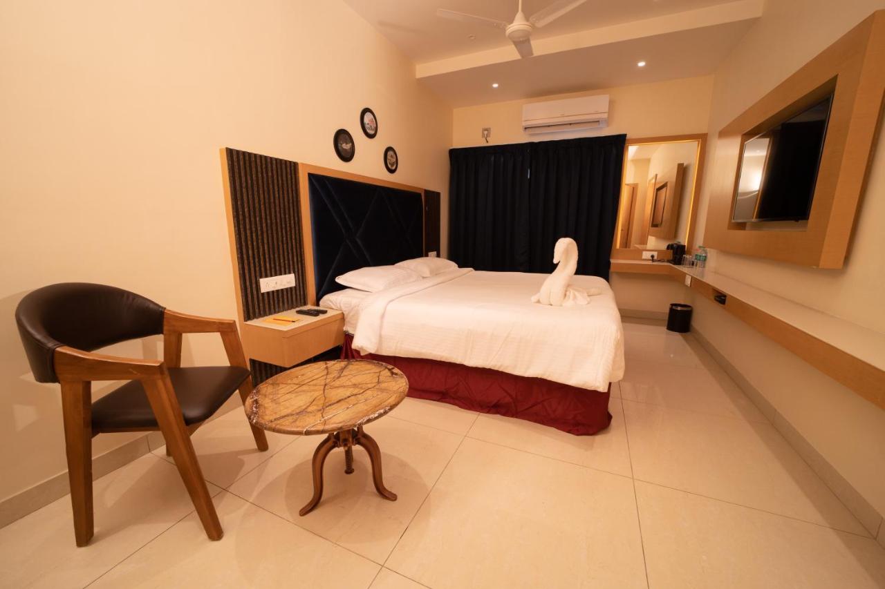 Sri Ram'S Residency Kanchipuram Esterno foto